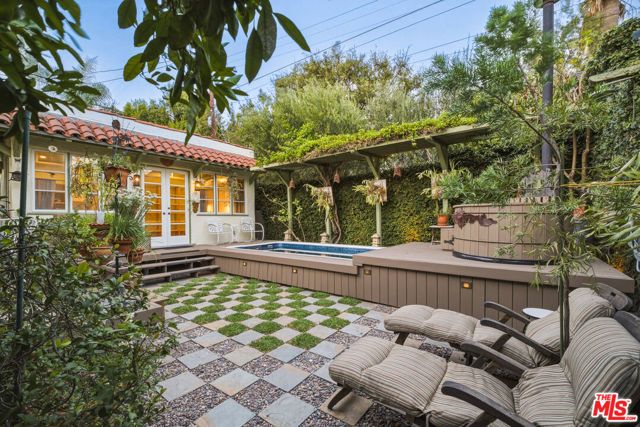 4408 Mariota Avenue, Toluca Lake (los Angeles), CA 91602
