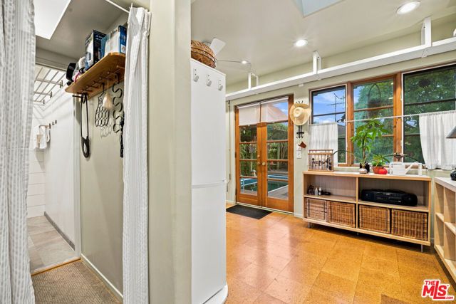 4408 Mariota Avenue, Toluca Lake (los Angeles), CA 91602