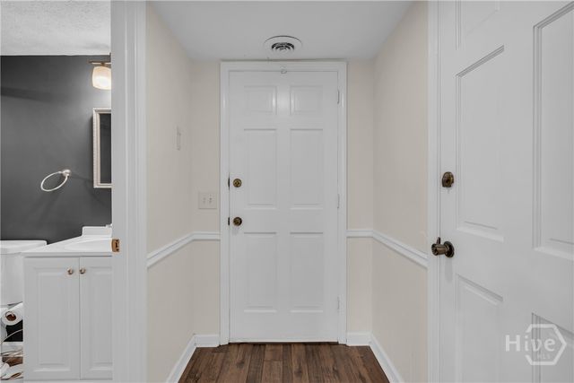 832 Sweet Briar Lane SE, Conyers, GA 30094