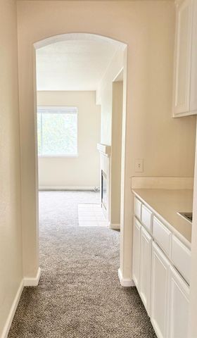 3484 Cathedral Cir, Stockton, CA 95212
