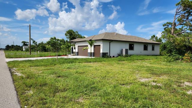 47 E Brig Cr, Port Charlotte, FL 33946