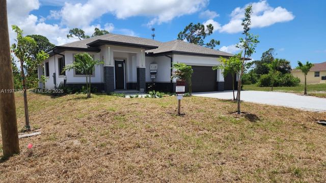 47 E Brig Cr, Port Charlotte, FL 33946