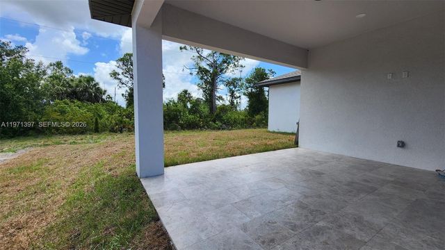 47 E Brig Cr, Port Charlotte, FL 33946
