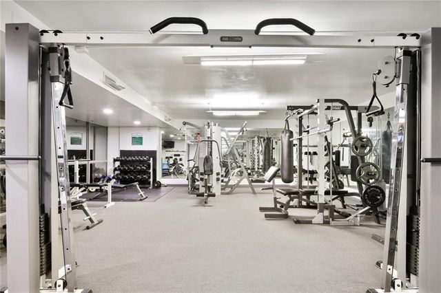 600 E Admiral Boulevard 207, Kansas City, MO 64106