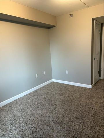 600 E Admiral Boulevard 207, Kansas City, MO 64106