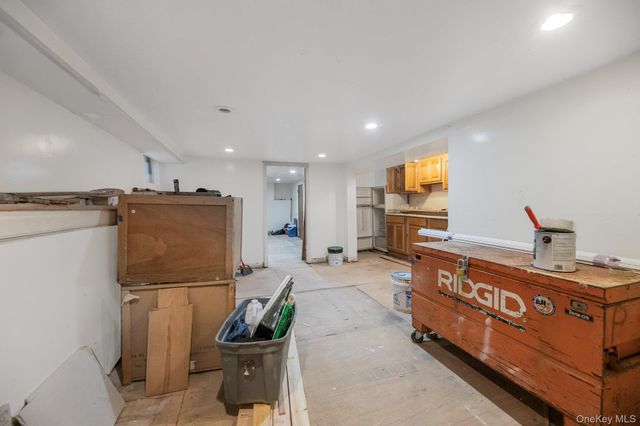 13 Beach Street, Mount Vernon, NY 10550