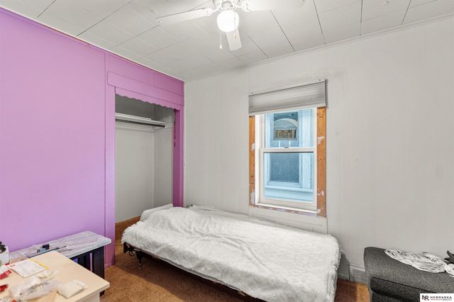 1724 S 8th Street, Omaha, NE 68108