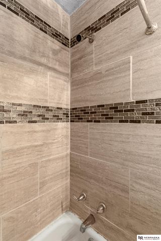 1724 S 8th Street, Omaha, NE 68108