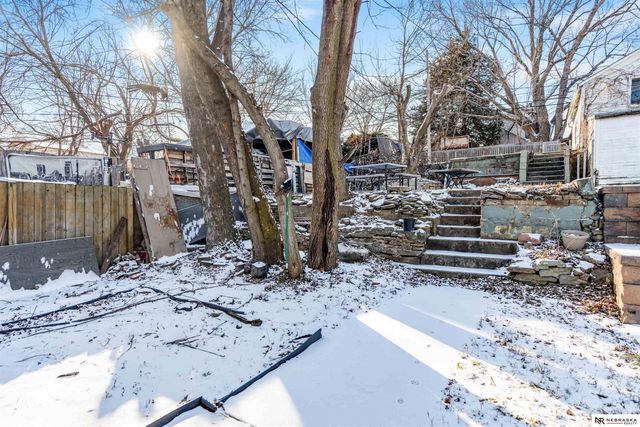 1724 S 8th Street, Omaha, NE 68108