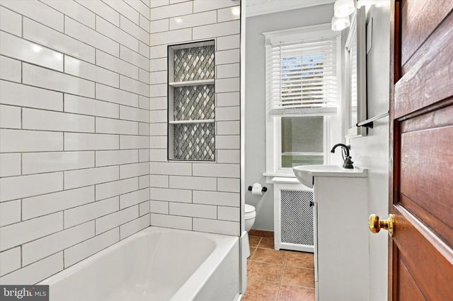 270 MONROE ST, Bristol, PA 19007