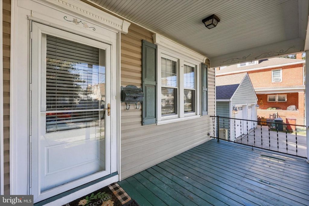 270 MONROE ST, BRISTOL, PA 19007 — photo 3