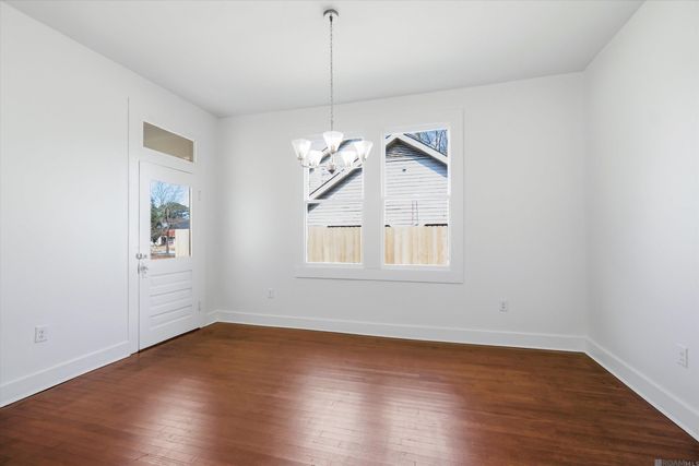 521 Camelia Ave, Baton Rouge, LA 70806