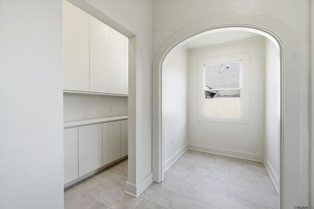 521 Camelia Ave, Baton Rouge, LA 70806