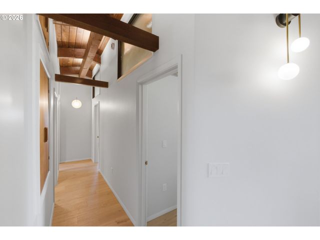 927 KINGWOOD Dr Nw, Salem, OR 97304