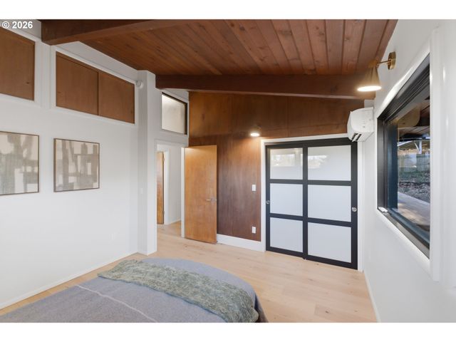 927 KINGWOOD Dr Nw, Salem, OR 97304