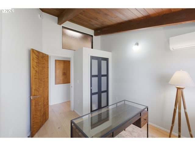 927 KINGWOOD Dr Nw, Salem, OR 97304