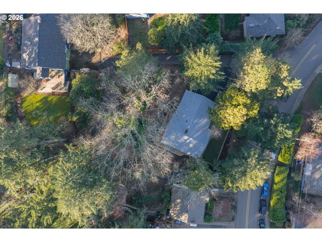 927 KINGWOOD Dr Nw, Salem, OR 97304