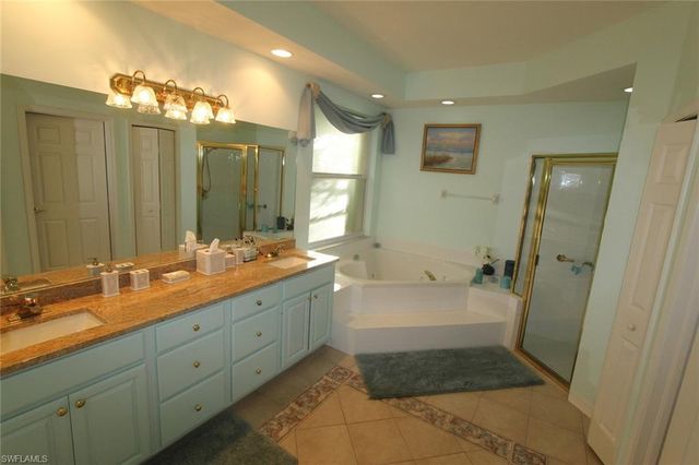 8526 Pepper Tree WAY, Naples, FL 34114