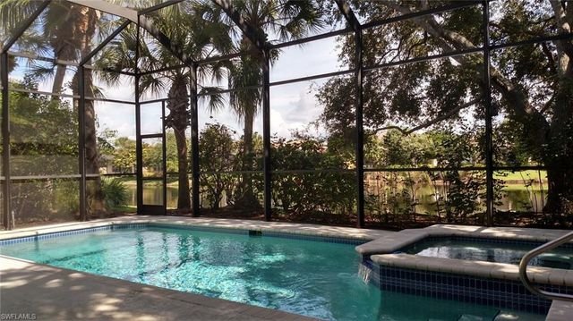 8526 Pepper Tree WAY, Naples, FL 34114