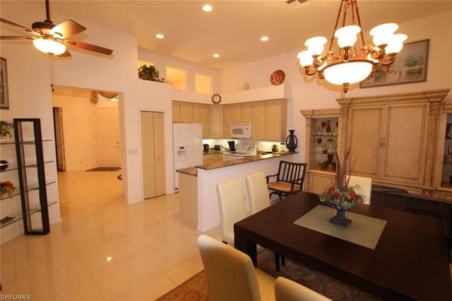 8526 Pepper Tree WAY, Naples, FL 34114