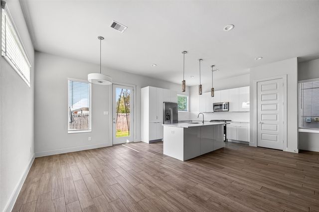 5703 Pampero Lane, Houston, TX 77092