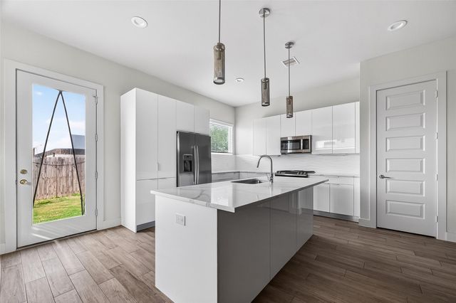 5703 Pampero Lane, Houston, TX 77092