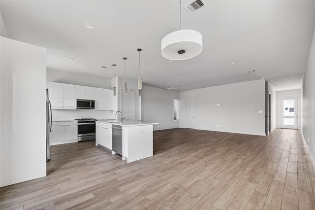 5703 Pampero Lane, Houston, TX 77092