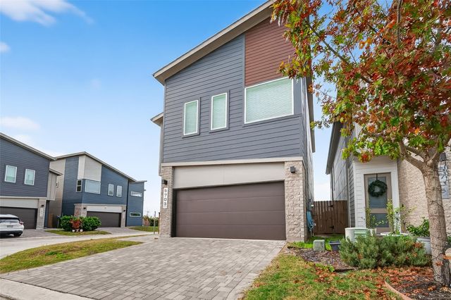 5703 Pampero Lane, Houston, TX 77092