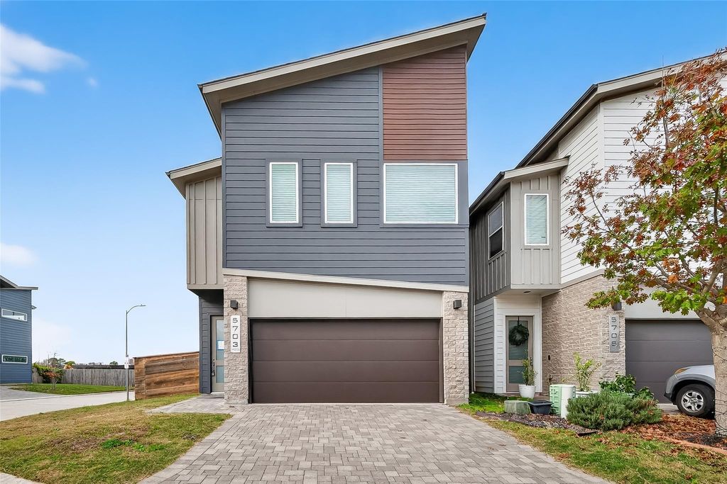 5703 Pampero Lane, Houston, TX 77092
