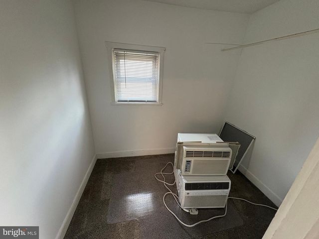 225 W LOCUST ST, Mechanicsburg, PA 17055