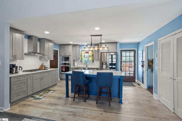 16 Herman Road, Laurens, SC 29360