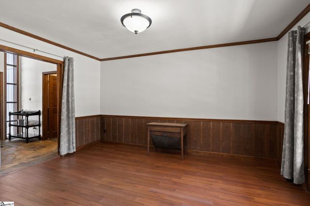 16 Herman Road, Laurens, SC 29360