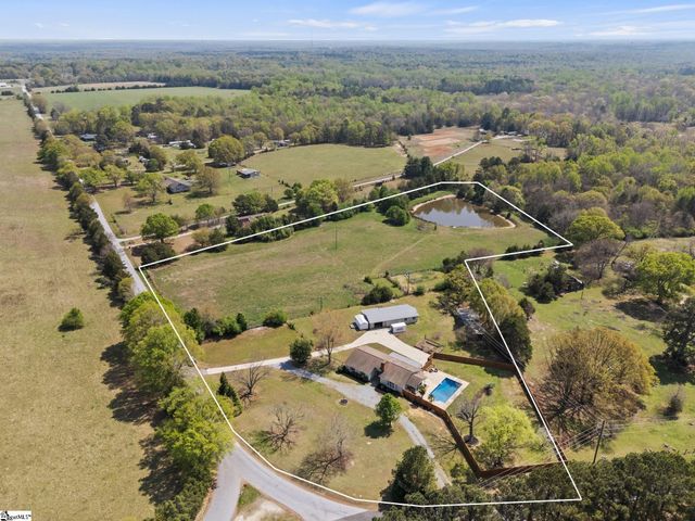 16 Herman Road, Laurens, SC 29360