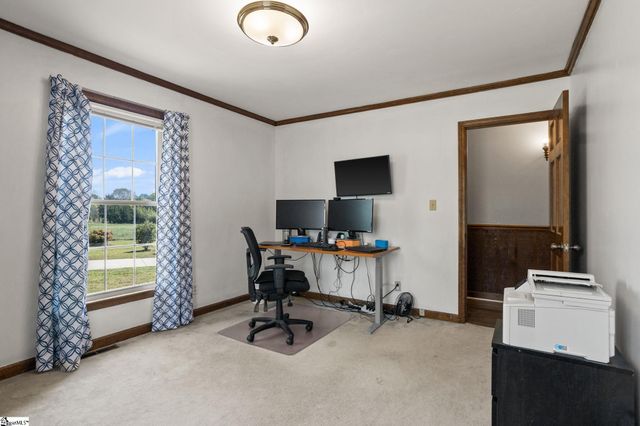 16 Herman Road, Laurens, SC 29360