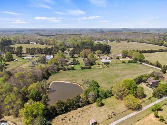 16 Herman Road, Laurens, SC 29360