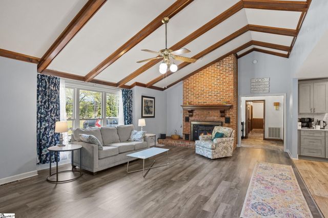 16 Herman Road, Laurens, SC 29360