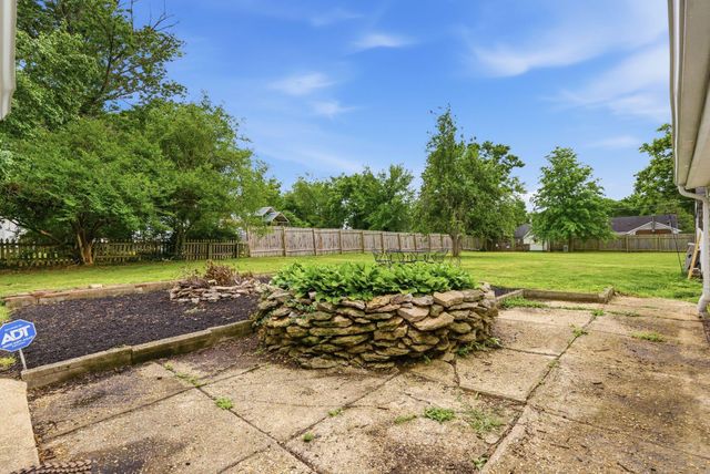 208 W Brown Street, Nicholasville, KY 40356