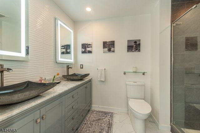 32 Birch Terrace, Mount Arlington Boro, NJ 07856