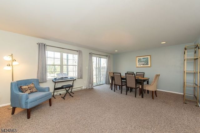 32 Birch Terrace, Mount Arlington Boro, NJ 07856