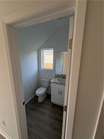 6718 SW Memphis Avenue, Bentonville, AR 72713