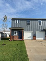 6718 SW Memphis Avenue, Bentonville, AR 72713