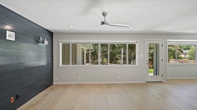 6404 Shoal Creek BLVD, Austin, TX 78757