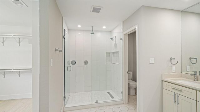 6404 Shoal Creek BLVD, Austin, TX 78757