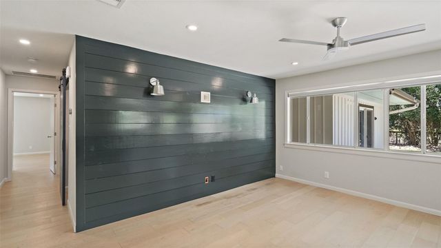 6404 Shoal Creek BLVD, Austin, TX 78757