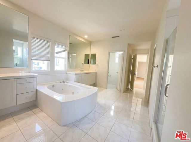 1007 Via Impresso, Newbury Park, CA 91320