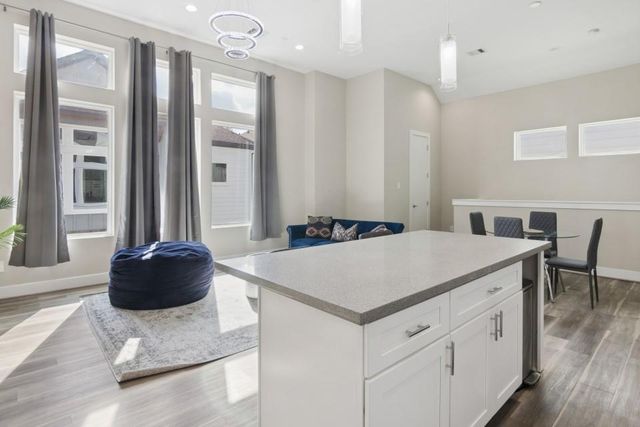 5904 Gardendale Drive E, Houston, TX 77092