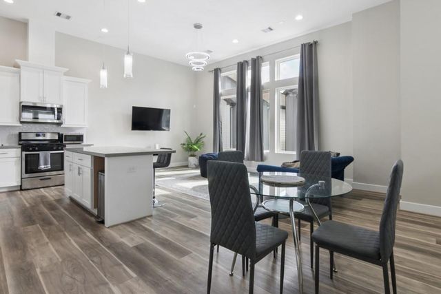 5904 Gardendale Drive E, Houston, TX 77092