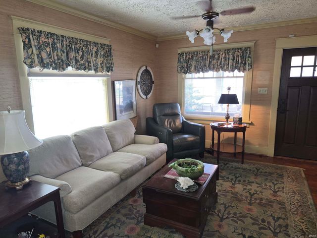 744 S 36Th Street, South Bend, IN 46615