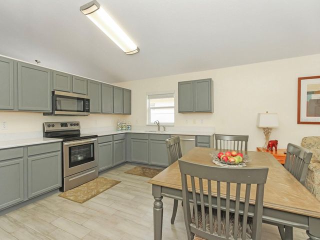 15434 MARKHAM DRIVE, Clermont, FL 34714