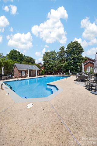 9363 Bonnie Briar Circle, Charlotte, NC 28277